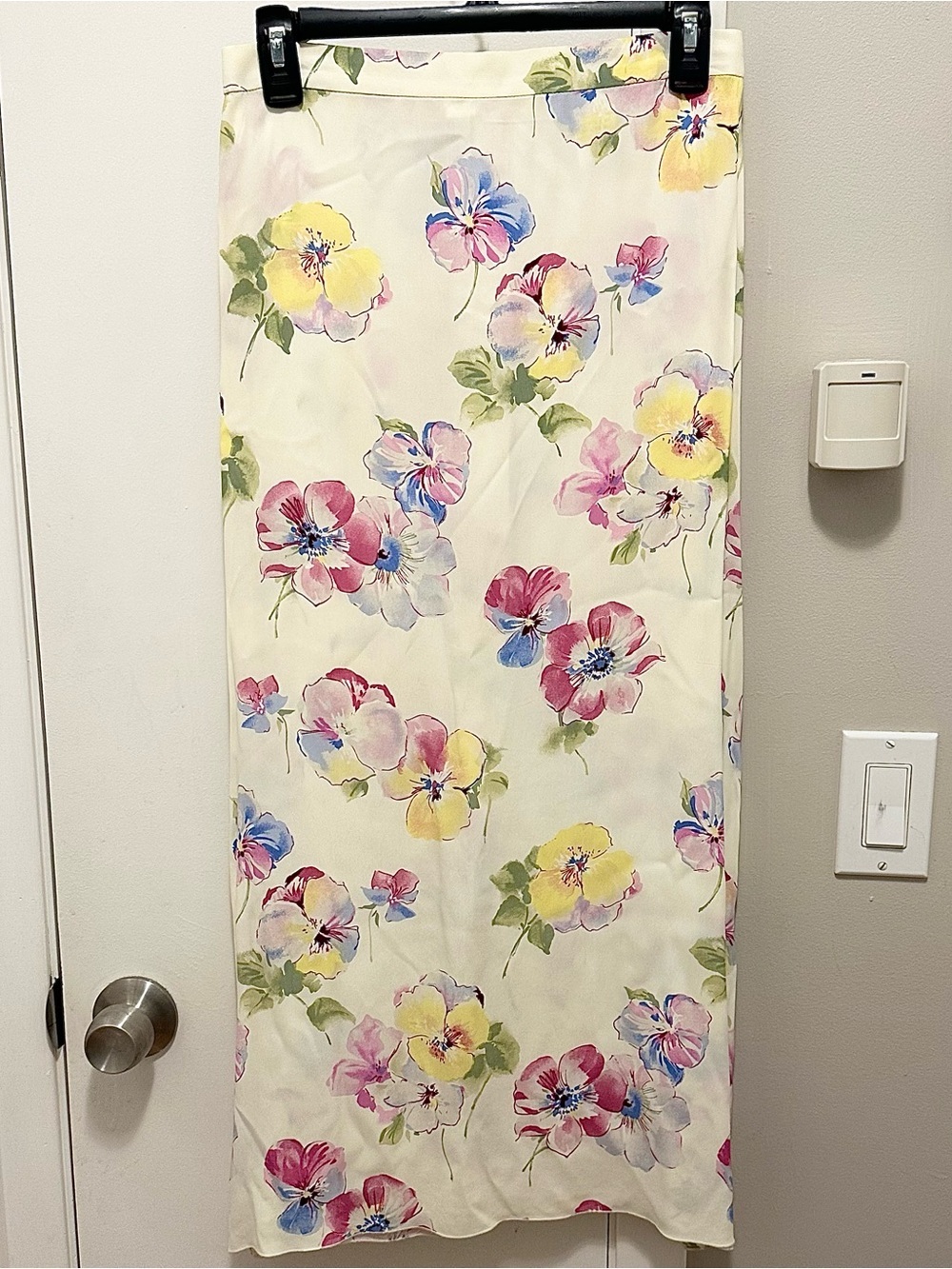 Vintage Sonia Rykiel Paris Elegant Cream w/ Colorful Flowers Midi Skirt S 27”